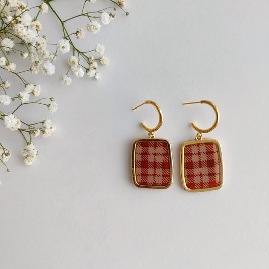 Autumn Collection | Autumn Earrings | Handmade minimalist polymer clay earrings | Fall foliage earrings | Fall colors earrings | Cosy